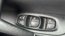 Nissan Qashqai 1.3 DiG-T Tekna 5dr Petrol Hatchback